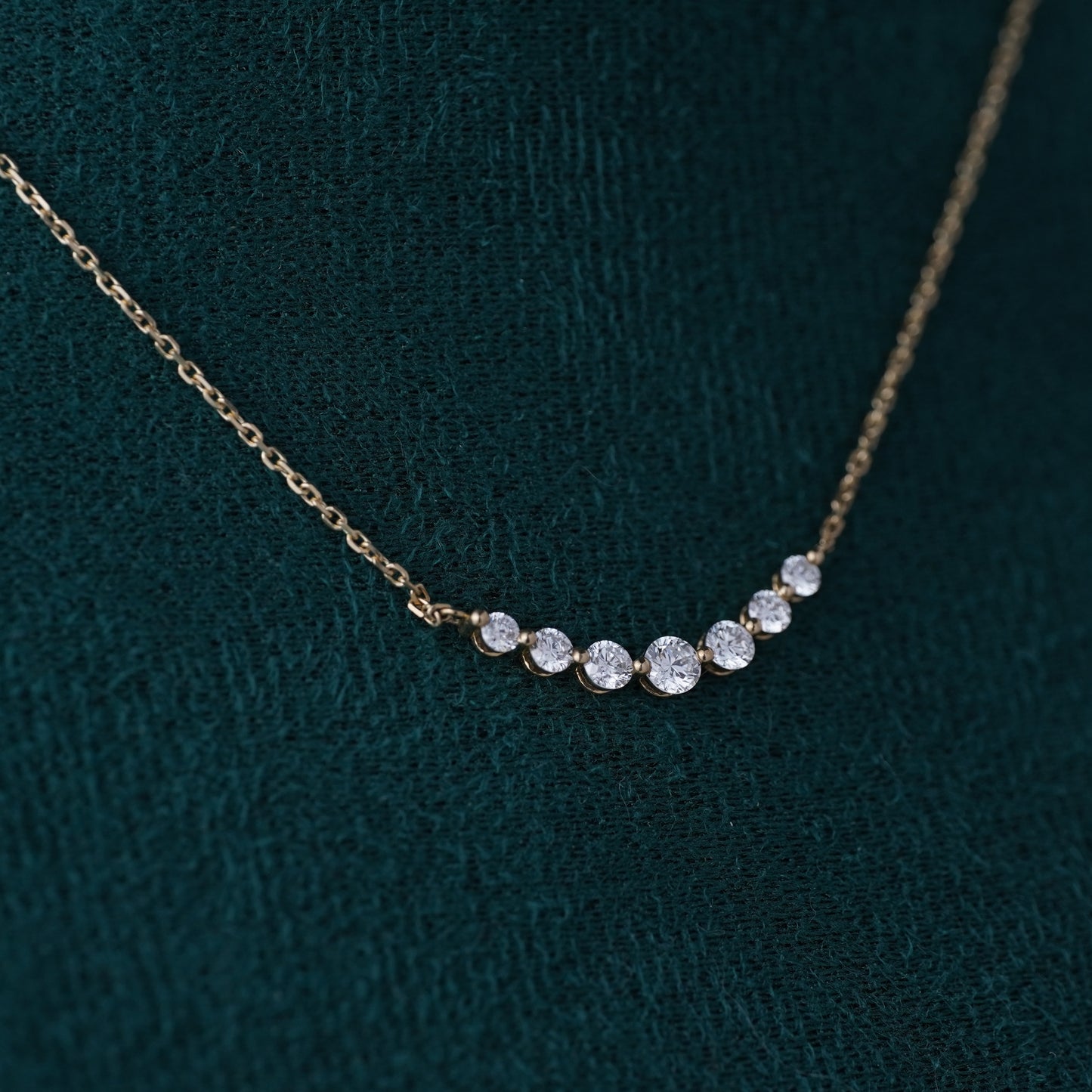 Stella Curve Lab Grown Diamond Necklace