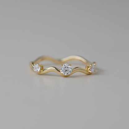 Cora Flow Lab Grown Diamond Ring