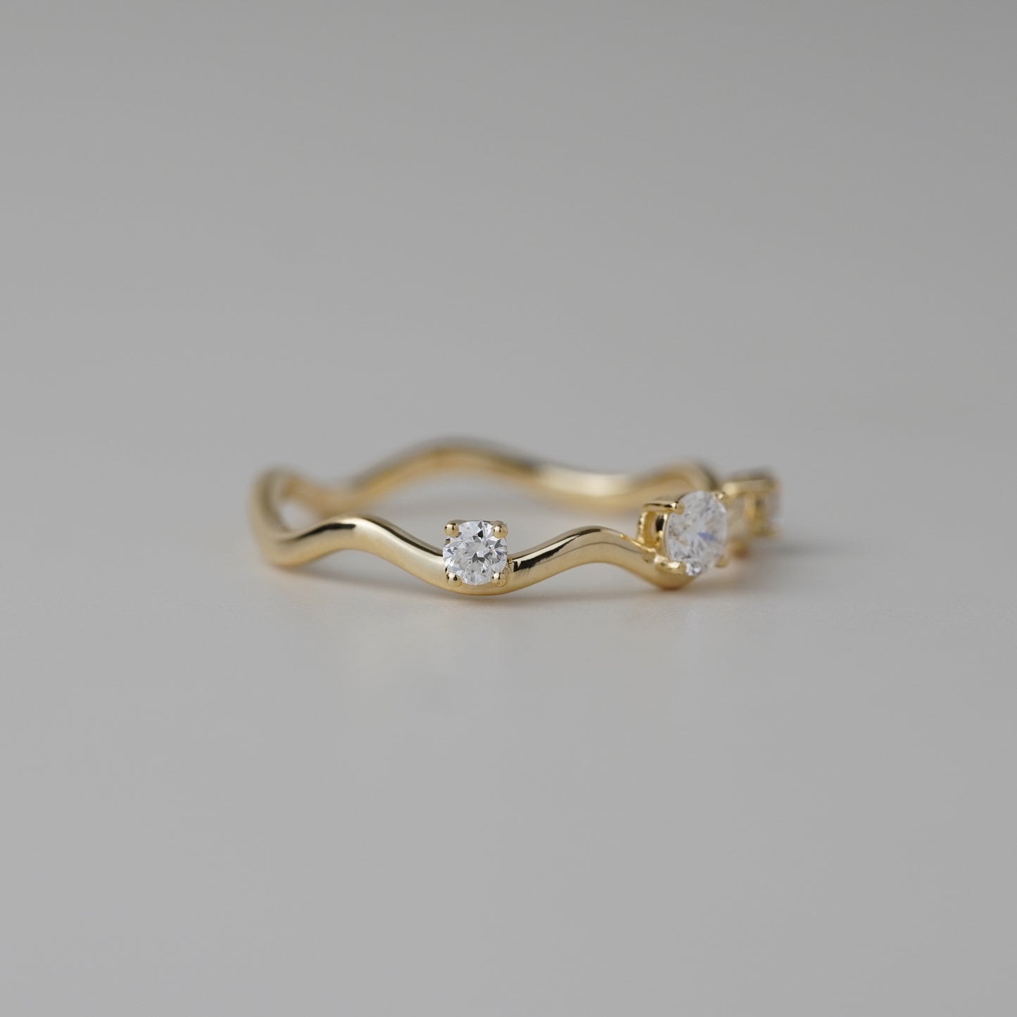Cora Flow Lab Grown Diamond Ring