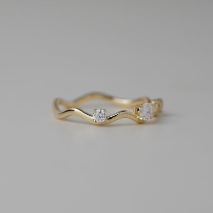 Cora Flow Lab Grown Diamond Ring