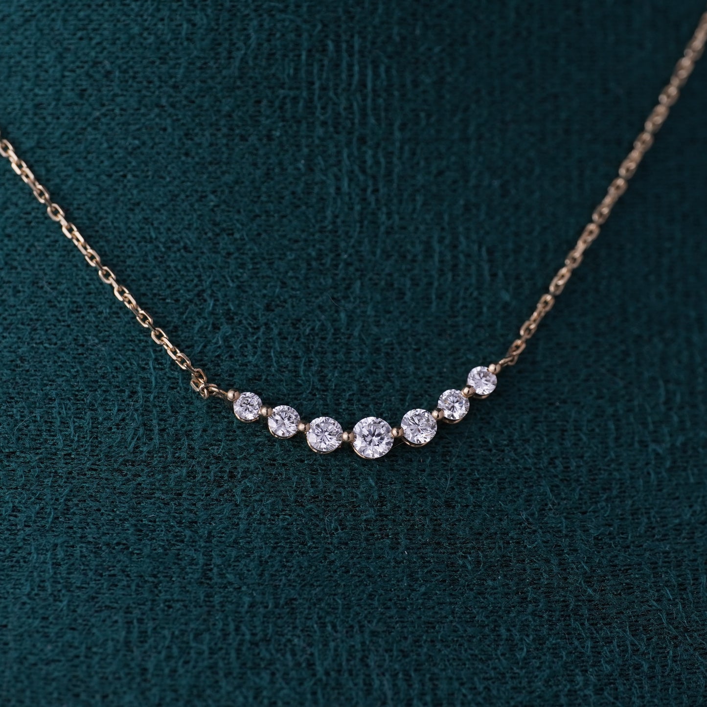 Stella Curve Lab Grown Diamond Necklace