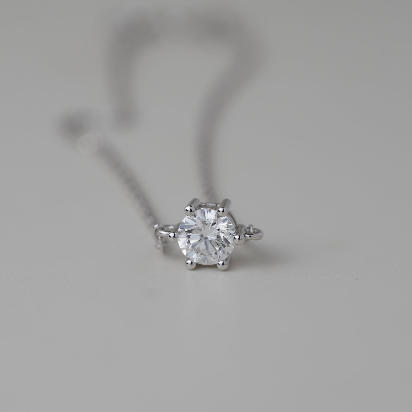 0.3CT Lab Grown Diamond Six Prongs Bracelet